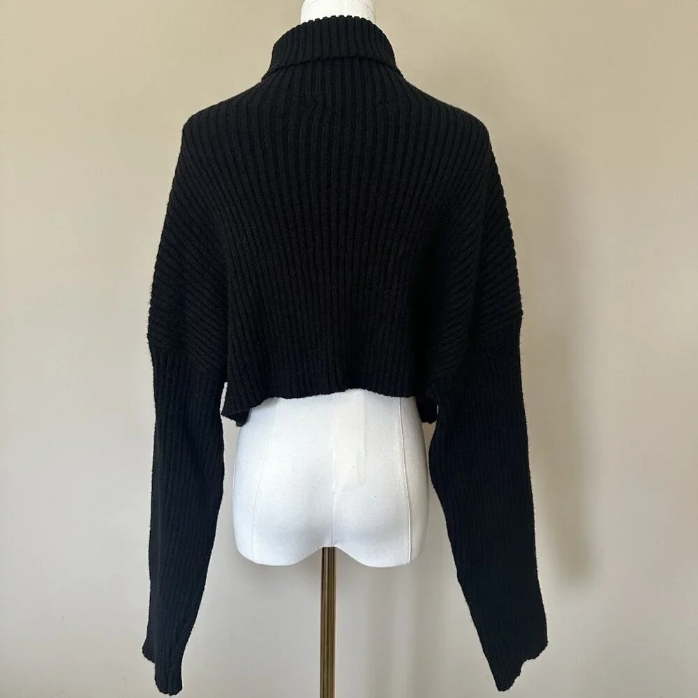Zara cropped black
